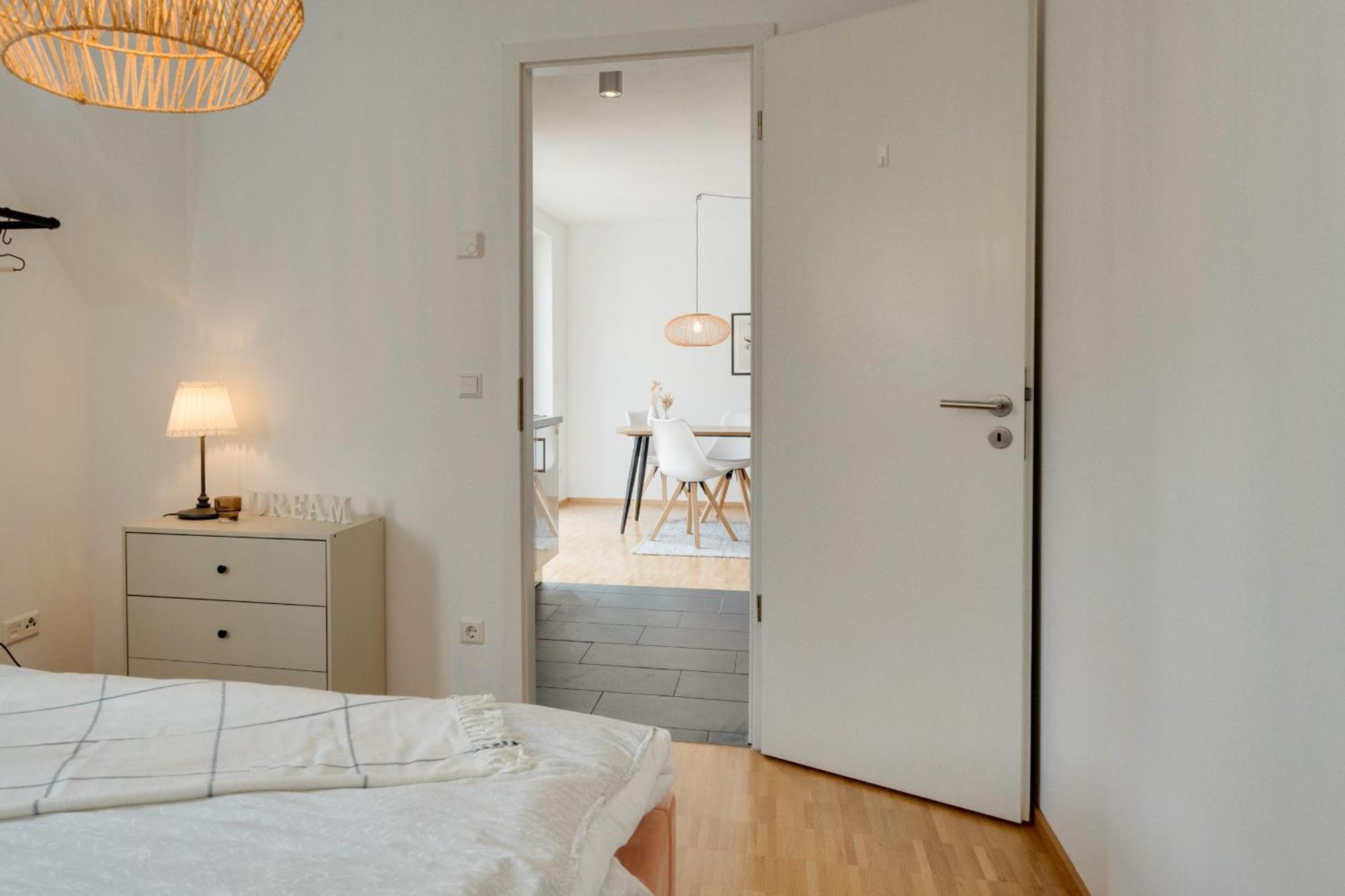 רויטלינגן Altstadt Apartment 2 Zimmer Am Weibermarkt מראה חיצוני תמונה