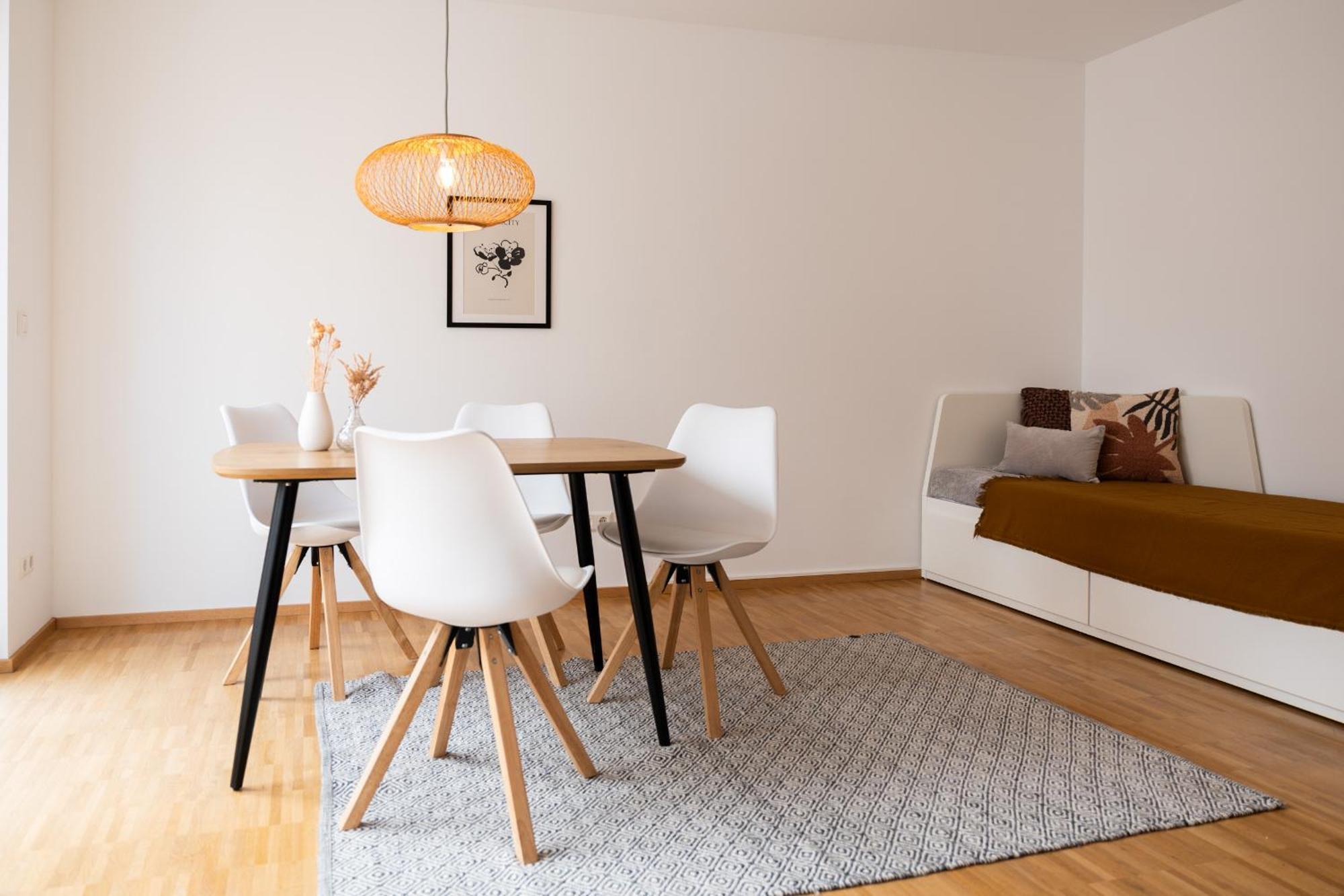 רויטלינגן Altstadt Apartment 2 Zimmer Am Weibermarkt מראה חיצוני תמונה